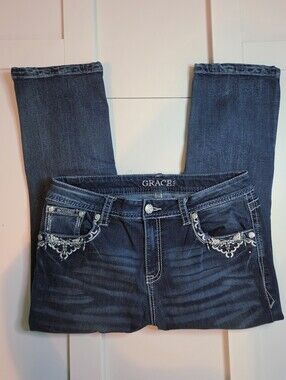 Grace in LA Embellished Capri Jeans Size 31 EUC #0482